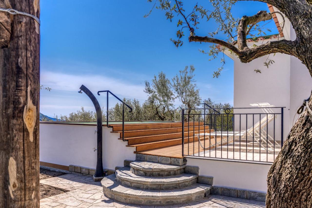Villa Rusinella Minimalist Retreat With Sea Views Massa Lubrense Bagian luar foto